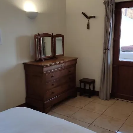 Eco Santorini Holiday home *