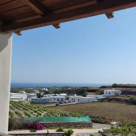 Eco Santorini Emporio (Santorini)